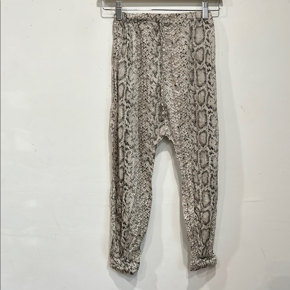 Zimmerman Girls Harem Pant in Snake/ Reptile Print Cotton size 8 Cream Grey